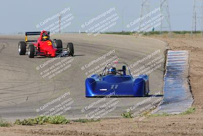 media/Apr-30-2022-CalClub SCCA (Sat) [[98b58ad398]]/Group 6/Race (Outside Grapevine)/